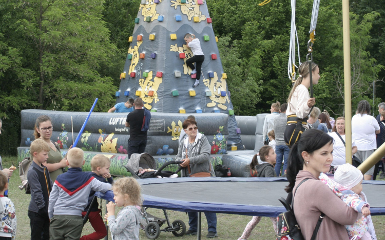 Gyermeknap a Külső-Várkertben