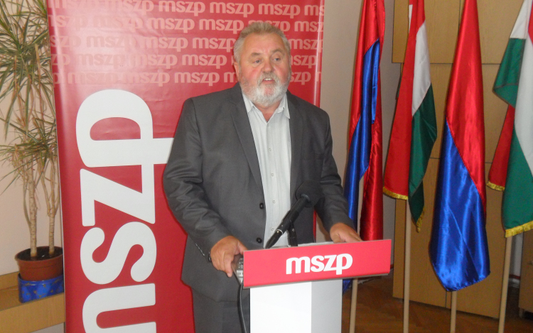 Gőgös Zoltán: Értelmetlen a népszavazás