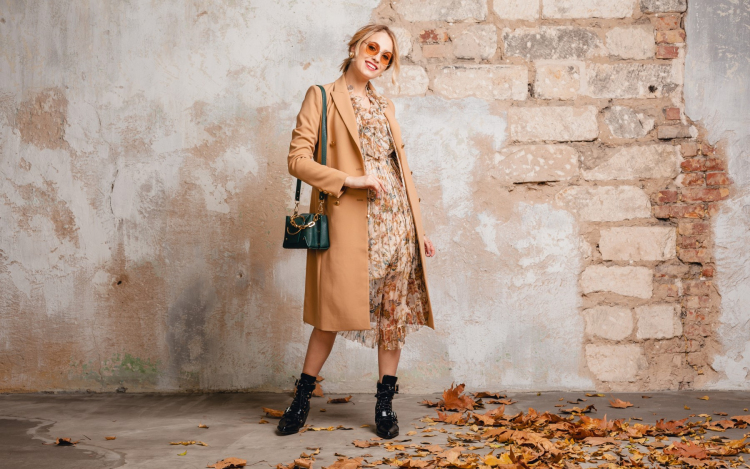 Hogyan válasszunk divatos női kézitáskát?