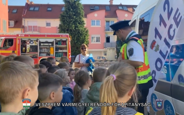 Biztonság hete Pápán