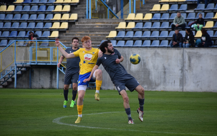 Óriásit hajrázva nyert a Perutz!