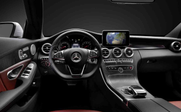 Milliós értékben lopta a műbőrt a pápai üzemből - Jogerős ítélet született