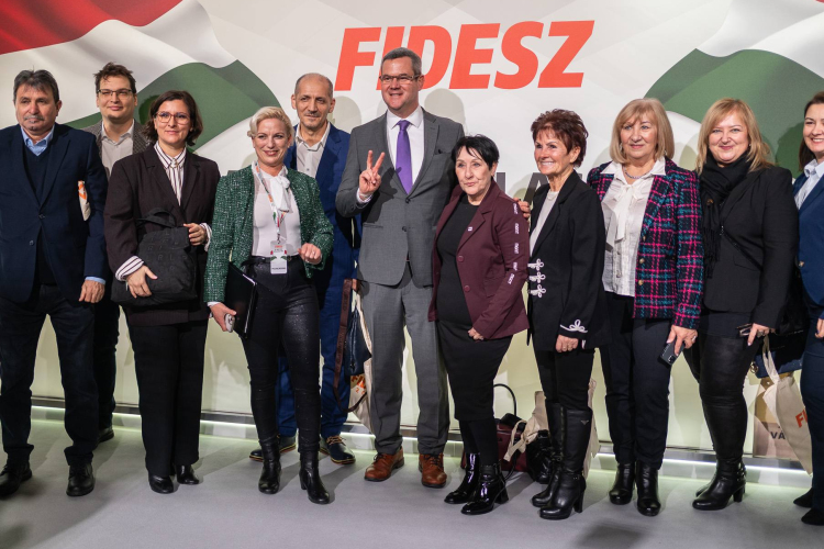 Takács Péter: Hajrá Veszprém 4!