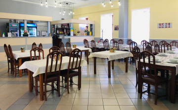 Pápai vendéglátóhelyeket ellenőriz a NAV