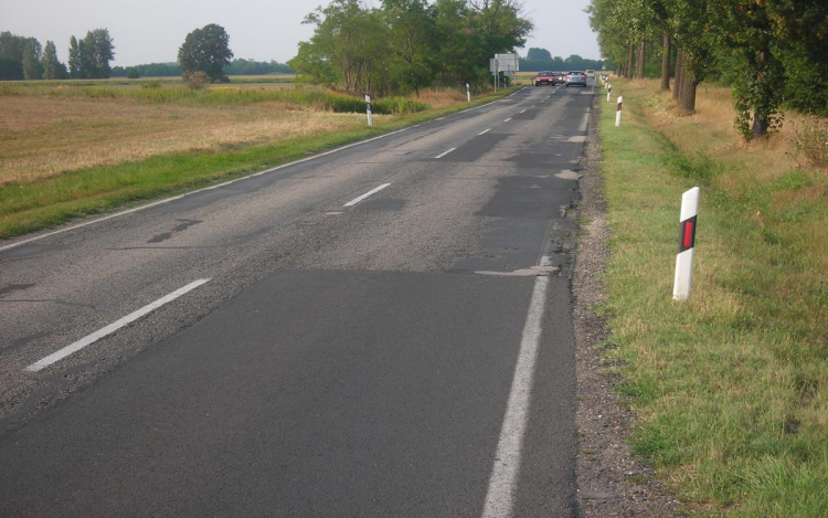 A 83-as út fejlesztését nem vonta vissza a kormány