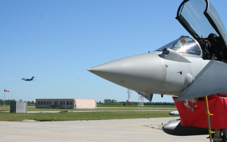 Szintet lép a pápai Bázisrepülőtér