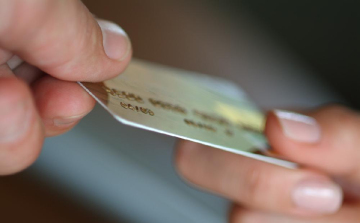 Zsaroló került őrizetbe Pápán