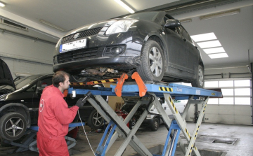 Jól gondolja meg, hogy hagyja-e lejárni autója műszakiját!