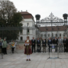 Esterházy-kastély kapujának átadóünnepsége