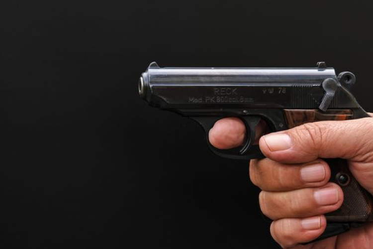 Fegyver is előkerült az Anna téren, parkolási vita közben