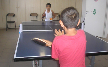 Asztalitenisz bajnokság roma fiataloknak