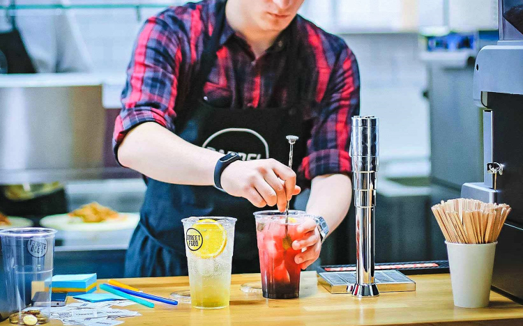 A diákmunka nem csak jövedelemforrás