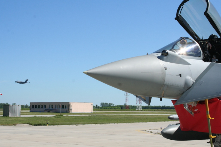 Szintet lép a pápai Bázisrepülőtér