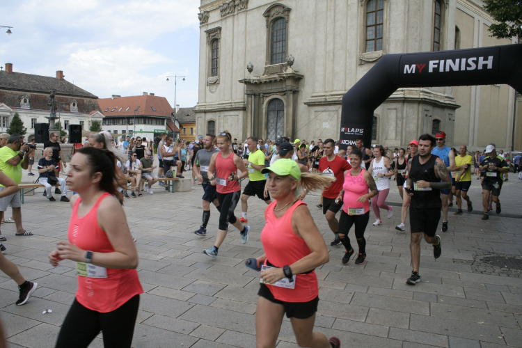 6. Watchman Pápa Félmaraton