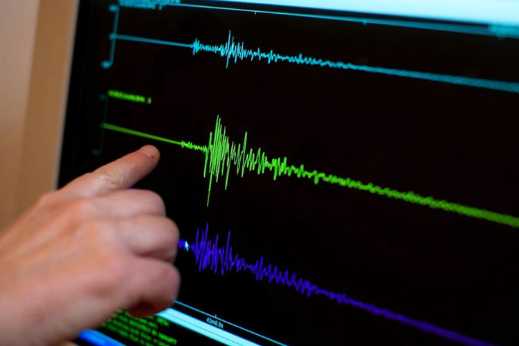 Pápán is érezni lehetett az országos földrengést