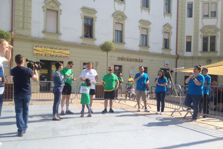 Örömfutás Pápán, a sérült gyermekekért