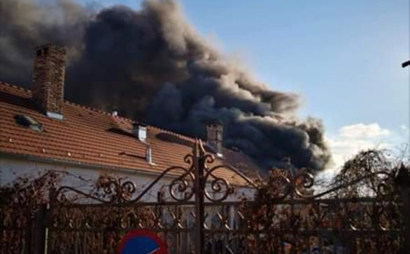 A történelem ismétli önmagát: Égett a Gólyafészek!