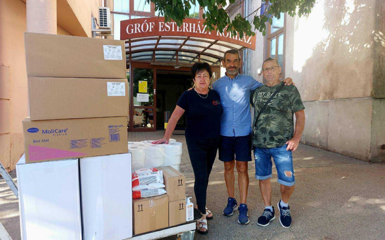 Pápára és Farkasgyepűre is jutott a Tisza adományából