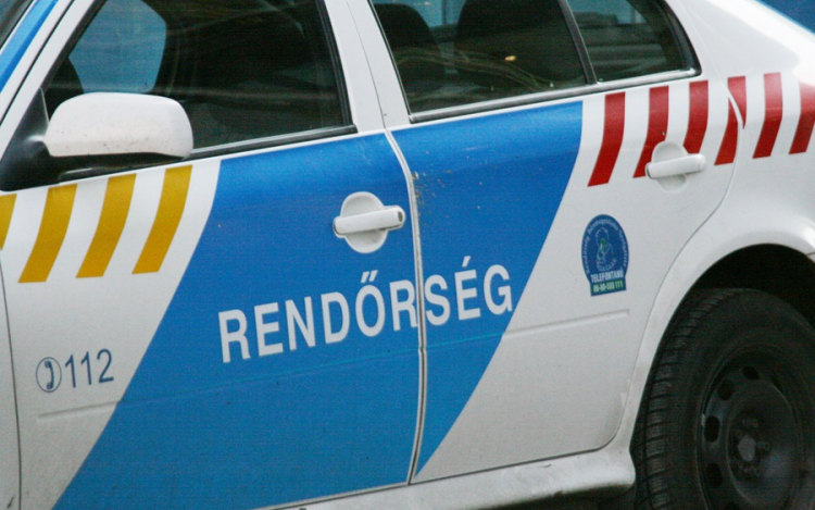 Járókelő segítette a körözött elfogását
