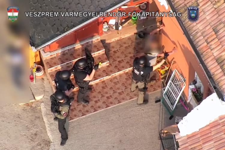 Emberkereskedelem és kényszermunka Nórápon - Videó