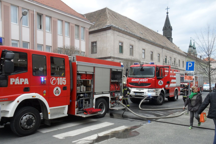 A szemét égett a belvárosban