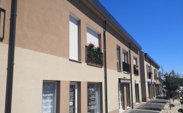 Elkezdenek végre csökkenni a pápai ingatlanárak?