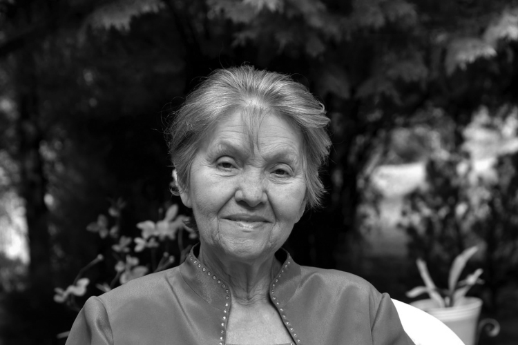 Elhunyt Pécsi Ildikó