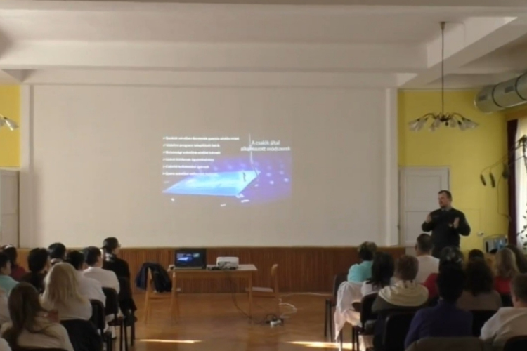 Digitális csapdák között