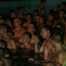 Éjszakai Fürdőzés a pápai Várkertfürdőben