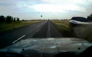 Vádemelés a szabálytalanul előző sofőrrel szemben