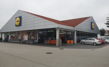 Pápai Lidl dolgozó is érintett a koronavírusban