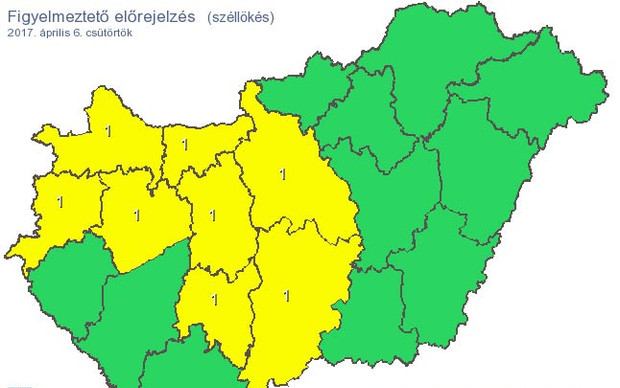 Itt a riasztás! 70 km/órás szél és akár jég is eshet