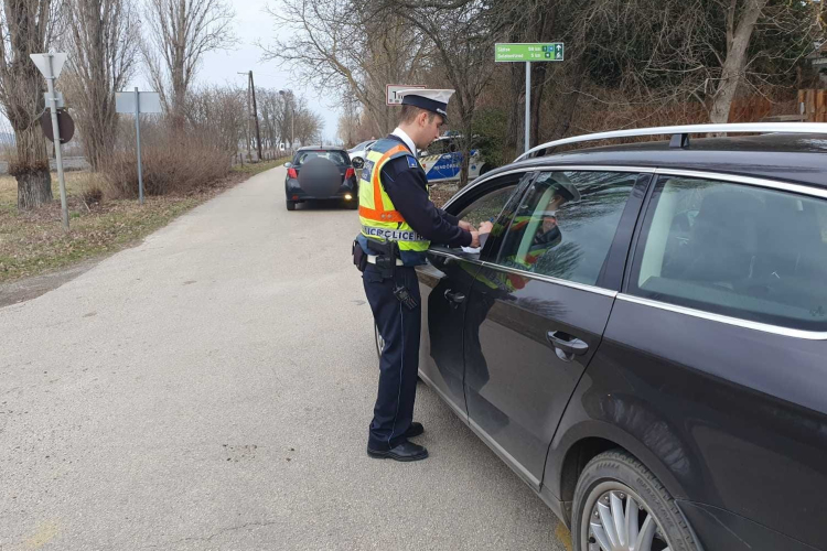 Fokozott ellenőrzést tartott a rendőrség az utakon