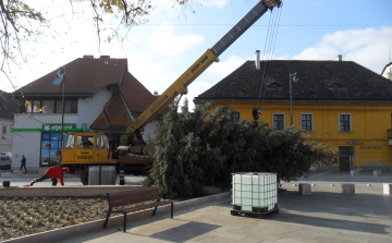Pénteken kezdődik az adventi vásár