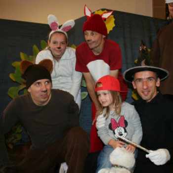 Dé-Mol: Az Elvarázsolt Erdő a Jókai Mór Városi Könyvtárban