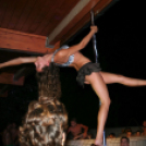 Éjszakai Fürdőzés a pápai Várkertfürdőben