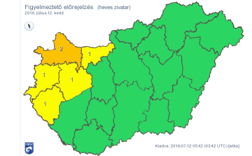 Nagy méretű jég eshet - Figyelmeztet az OMSZ