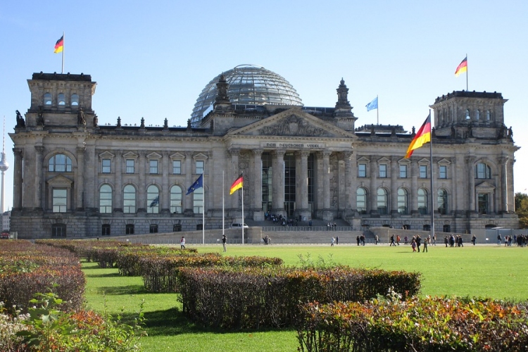 Ma tartja alakuló ülését a német Bundestag