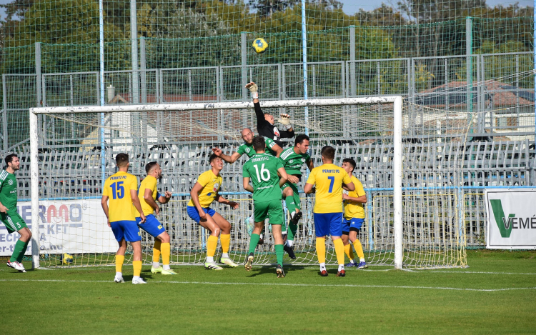 Legyőzte a Perutz a Tihany együttesét