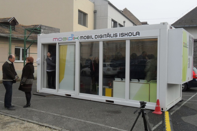 Pápán járt a Mobidik