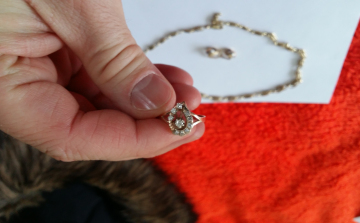 Kilenc millió forint értékben lopott munkaadójától