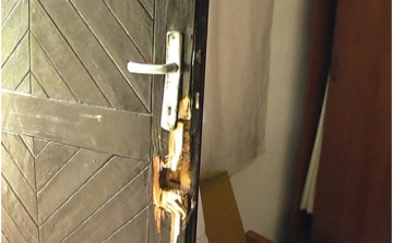 Lezárt ügyek- Két házba is betört