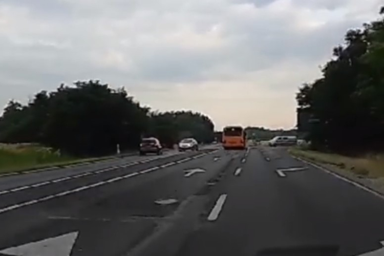 Újabb száguldozó, ezúttal a 83-ason - Videó