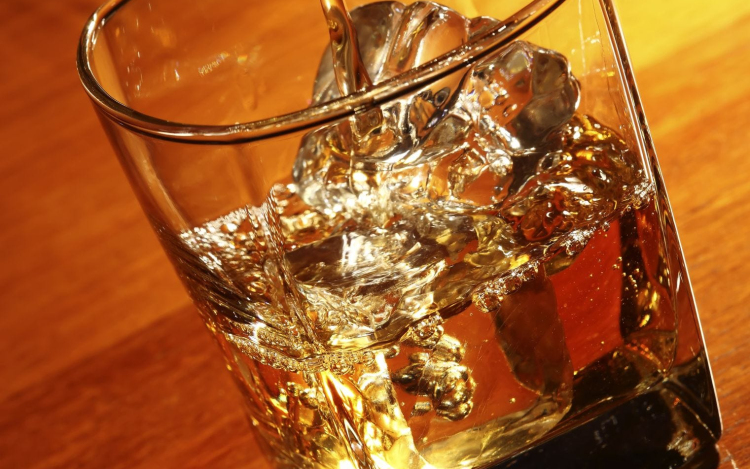 Piát akart lopni az egyik pápai áruházból