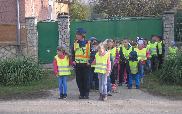 Prevenciós délelőtt a vaszari iskolában