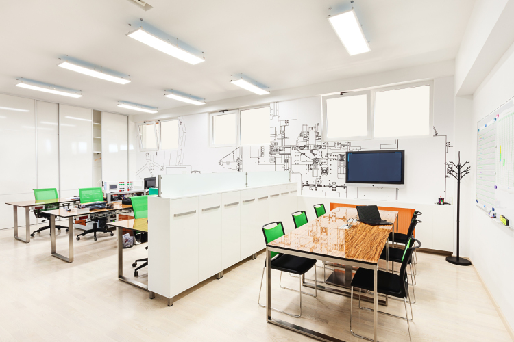 A LED-es fényforrások használatának előnyei a munkahelyen