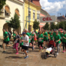 Örömfutás Pápán, a sérült gyermekekért