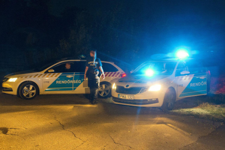 A fekvő rendőrre is támadt a karddal az abdai férfi