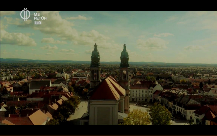 Bemutatták a Republic részben Pápán forgatott videoklipjét