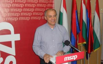 Grőber: Eljött a nagyot mondók ideje